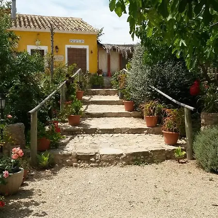 Complejo De Turismo Rural Monte Replana * Novelda